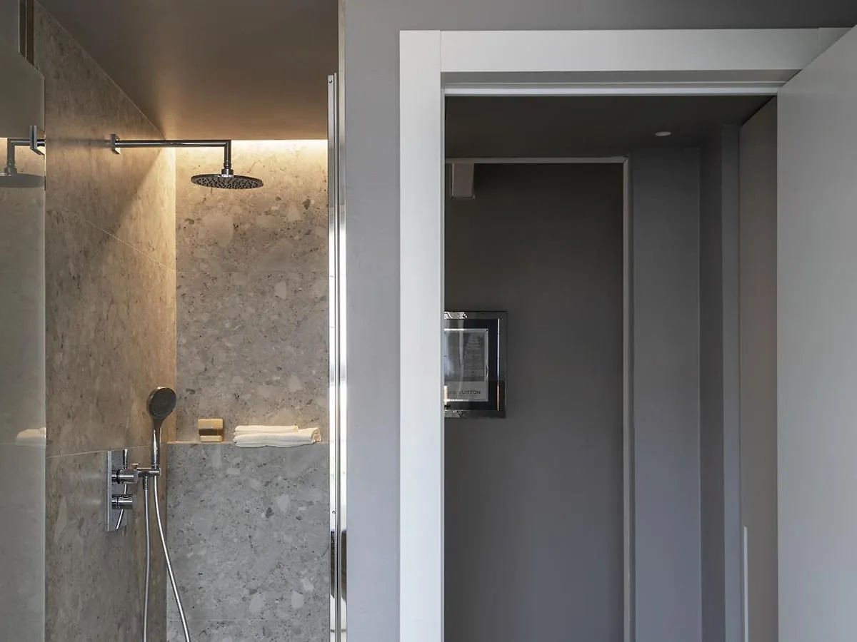 Apartament Sarpi - Luxurious Penthouse In The Heart Of Mediolan 0*,  Włochy